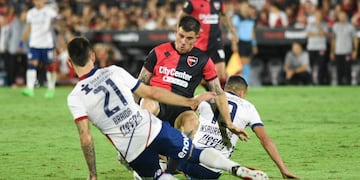 El "Colo" Ramírez no pudo convertir desde el último triunfo rojinegro.