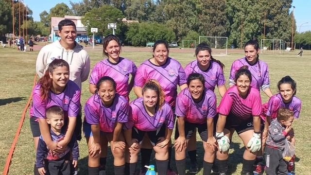 Las Cachos ganaron y quedaron terceras