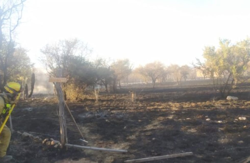 Se quemó una casa en la localidad de Charbonier