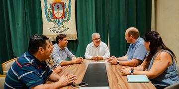 El plan de asfaltado en Tinogasta es una promesa cumplida por parte de la Gobernación.