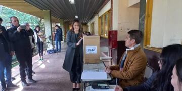 Elecciones PASO 2023: Sonia Rojas Decut sufragó en Posadas.