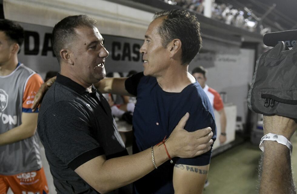 Lucas Bovaglio, DT de Instituto: un “se sufrió mucho” en la final, y qué dijo sobre la lesión de Parnisari