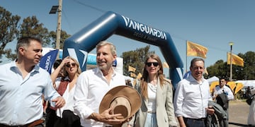 Frigerio junto a Mauricio Davico
