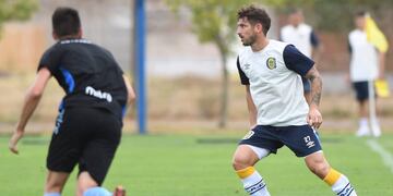 El futbolista Lucas Nahuel Rodríguez llega desde Rosario Central.