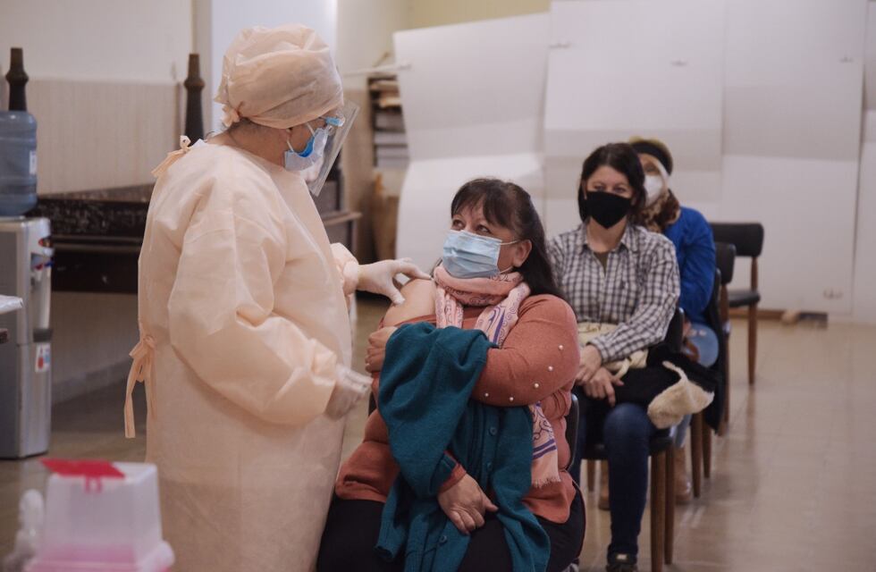 Arroyito recibió 9000 vacunas contra el Coronavirus