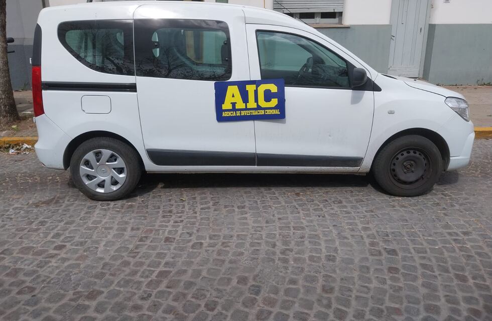 Encontraron en Rafaela una camioneta robada en Buenos Aires en mayo