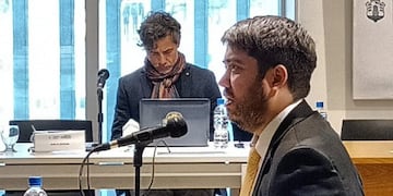 Martín Flores fue destituido.