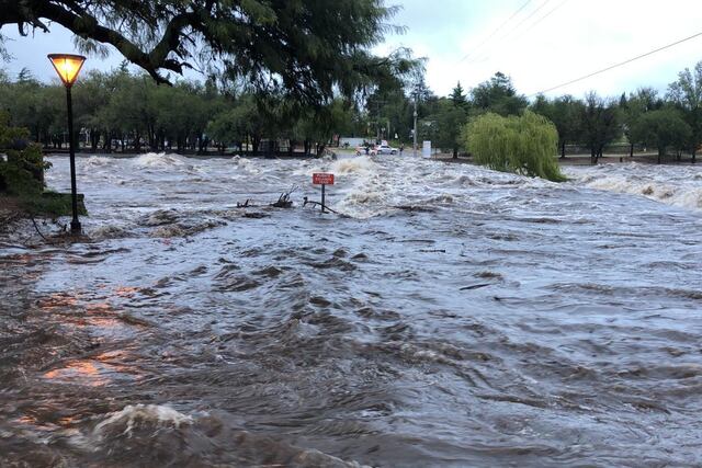 Creciente en el río San Antonio.