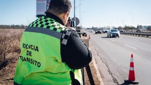 Controles de velocidad en la ciudad de Córdoba (La Voz)