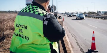 Controles de velocidad en la ciudad de Córdoba (La Voz)