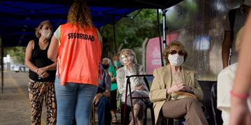 Las personas que quieran participar deben tener ambas dosis de la vacuna contra el coronavirus. (Gobierno de Santa Fe)