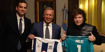 Javier Milei recibió en Casa Rosada a Andrés Fassi, presidente de Talleres.