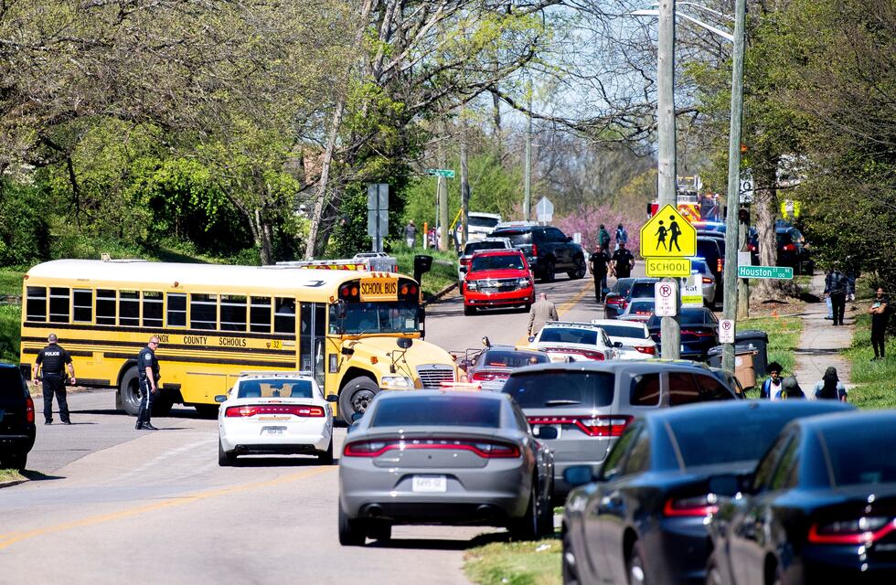 Tiroteo en Tennessee: al menos un muerto y un Policía herido de bala