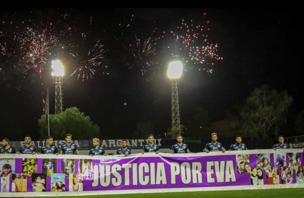 Sancionaron a Independiente Rivadavia por hacer explotar pirotecnia