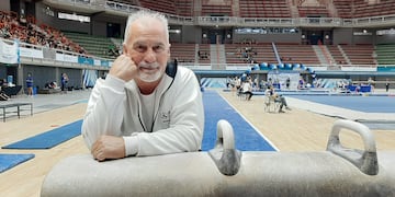 Oscar Sandrín, gimnasta de 63 años con medalla en un Nacional.