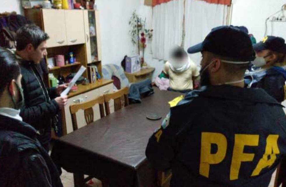 Juicio abreviado: condenaron a ex policía por participar en robos