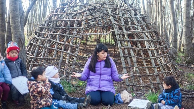 Niños y niñas participaron del programa educativo municipal “Arte en el paisaje” en la Reserva Natural “Bosque Yatana”