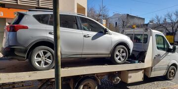 Secuestraron una camioneta en pleno centro rafaelino