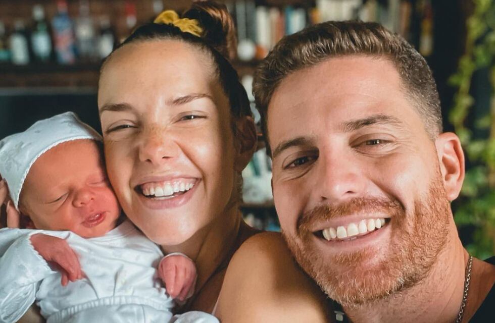 Julieta Nair Calvo compartió el primer paseo con su bebé: “La primera vuelta manzana”