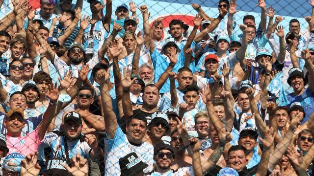 Los hinchas de Racing coparon Rafaela. Y van por más (Prensa Racing).