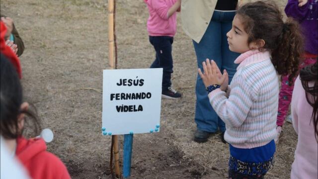 Plantaron un arbol recordando a Fernando Videla