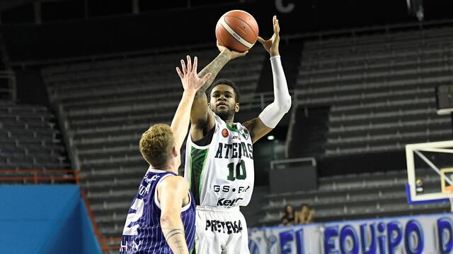 El estadounidense Javion Blake es un arma en la que se apoya la esperanza de Atenas de volver a ganar en la Liga Nacional. (Prensa Peñarol)