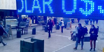 Dólar (José Gabriel Hernández / La Voz)