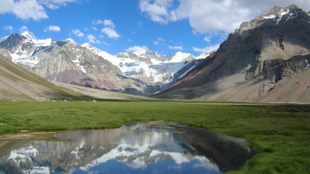 La joven fue encontrada por personal de los Guardaparques del Parque Aconcagua.
