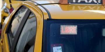 Los taxis y remises de Córdoba aumentaron un 30% sus tarifas. (Ramiro Pereyra / La Voz)