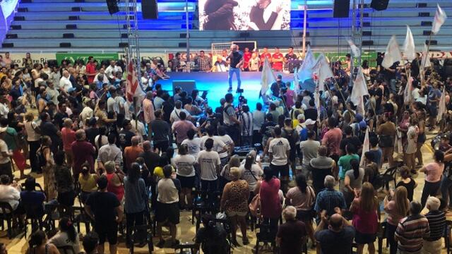 Urribarri quiere ser gobernador nuevamente.