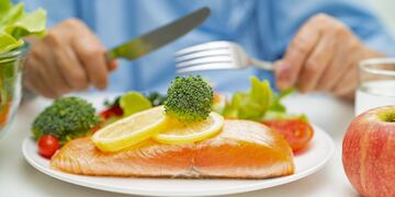 Charla sobre Alimentación Saludable en la Sociedad Francesa