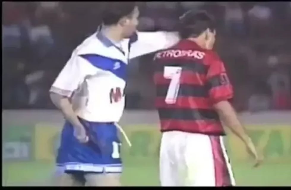Vélez-Flamengo y una de las piñas más recordadas de la historia