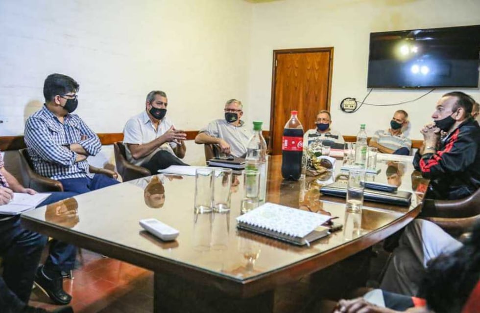 Productores autoconvocados de Eldorado acordaron una mesa de trabajo en conjunto con el municipio