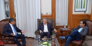 El  acueducto de Vipos, la refacción del Aeropuerto, la doble terna de El Bracho – Villa Quinteros, la  ruta 323 y la cárcel de Benjamín Paz
