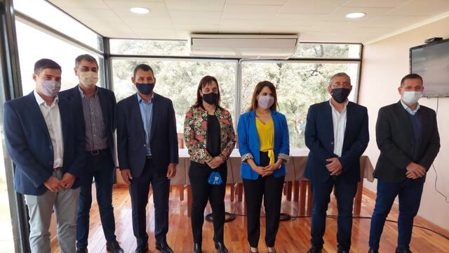 Atlético y San Martín firmaron un convenio contra la discriminación en el deporte.