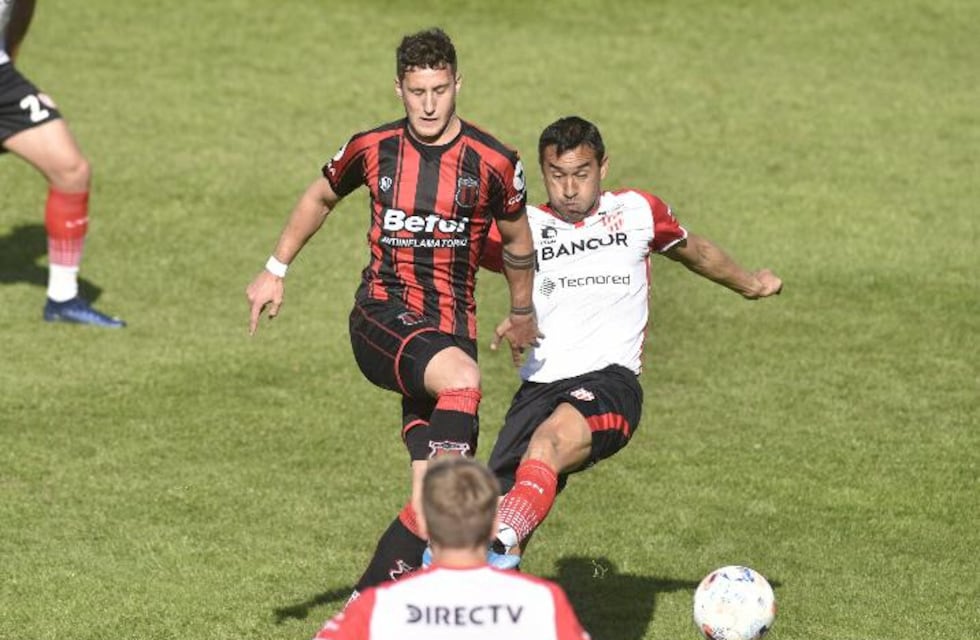 Instituto no pudo seguir con la racha y perdió frente a Defensores de Belgrano