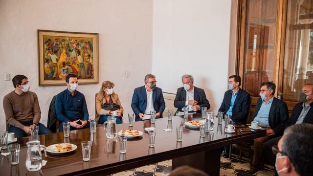 Jalil y su equipo de gobierno se reunirán con el Gabinete Nacional.