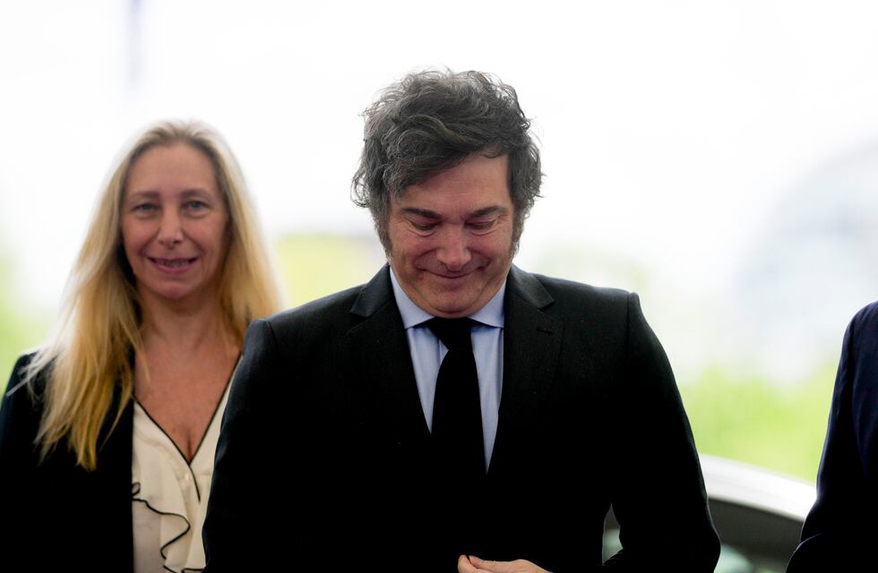 En su nuevo viaje a los Estados Unidos, Milei diserta en un foro de multimillonarios