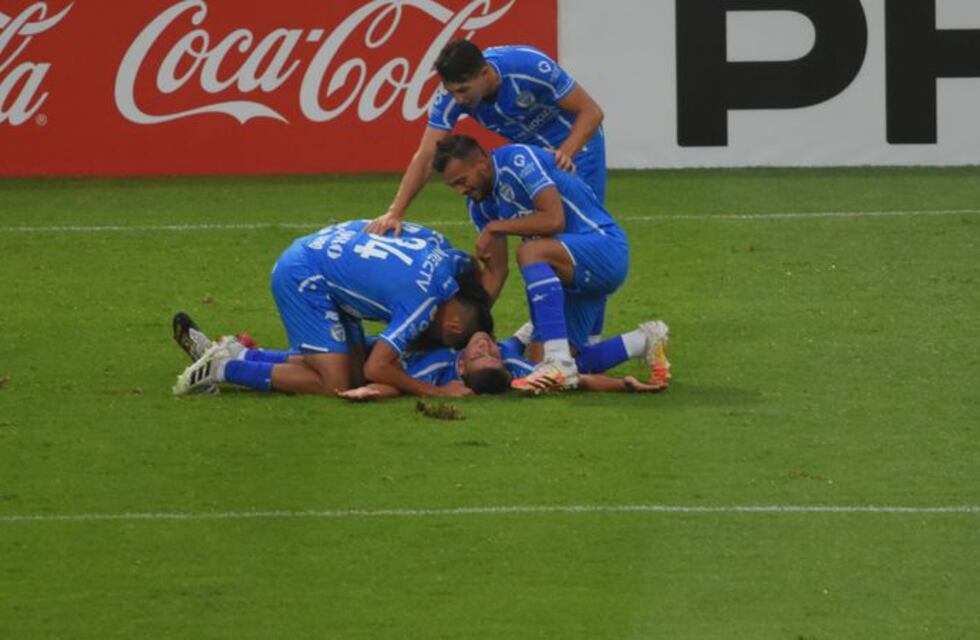 El Tomba ganó su primer partido en la Copa Diego Maradona