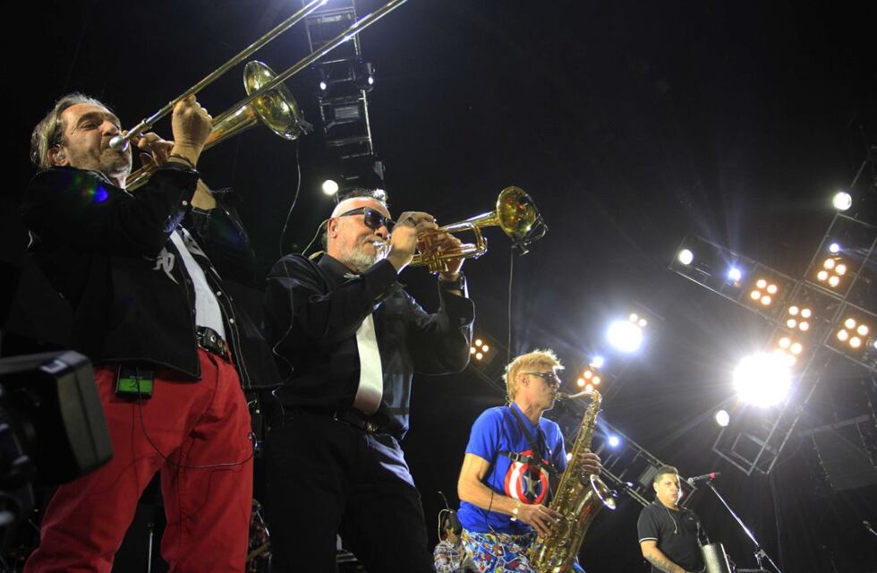 Los Auténticos Decadentes abrirán la temporada en Carlos Paz