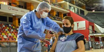 La vacunación tuvo una buena acogida entre el sector docente. SI San Juan