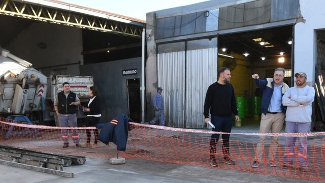 El intendente Luis Castellano recorrió el Obrador y el Corralón