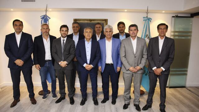 Los mandatarios provinciales se reunieron para sentar una postura común frente al gobierno de Milei - Foto Federico Lopez
