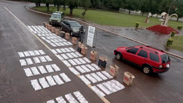 Tras evadir un control, abandonaron millonario cargamento de cigarrillos.