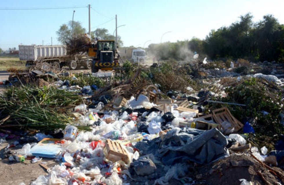 Un municipal fue imputado por la muerte de un hombre en un basural de Córdoba