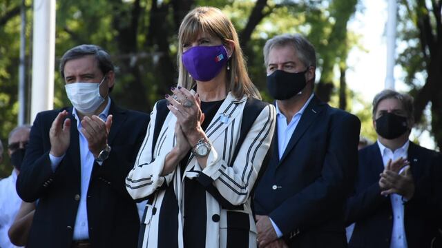 La vicegobernadora de Santa Fe, Alejandra Rodenas, asistió a un acto oficial en Rosario. (@rodenasale)