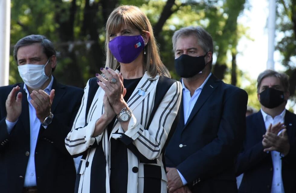 La vicegobernadora de Santa Fe, Alejandra Rodenas, pidió licencia