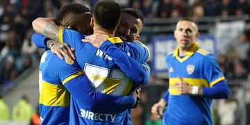 Boca fue mucho más y derrotó cómodo a Gimnasia en el Bosque.