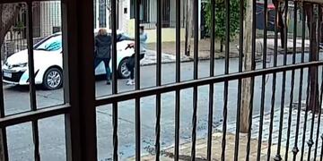 Una mujer fue asaltada en barrio Alberdi, Córdoba.