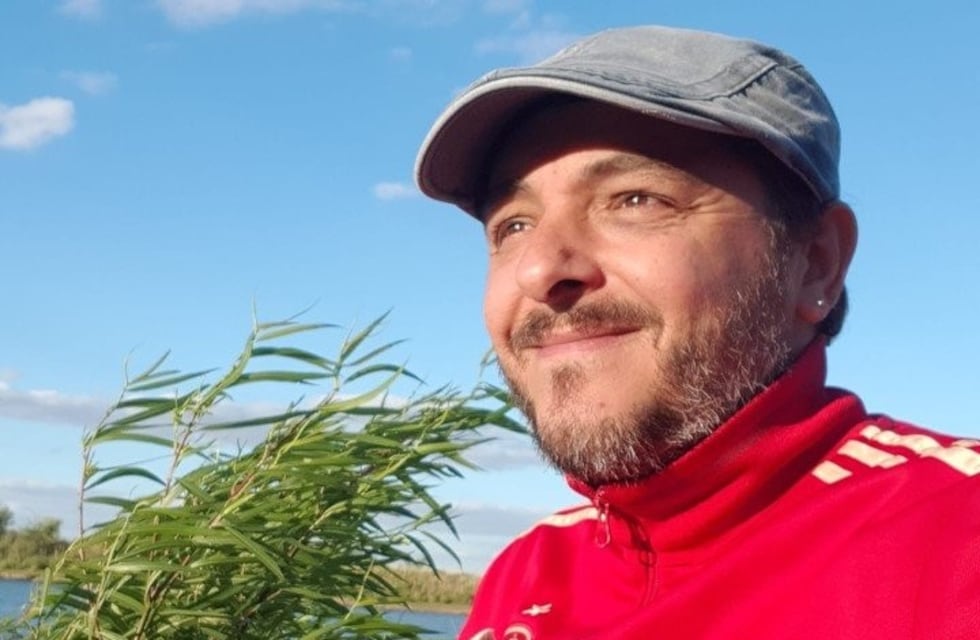 Le robaron la camioneta con cuatro perras y gracias a las redes sociales recuperó todo al día siguiente